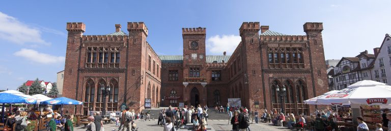 kolobrzeg - old city - town hall - poland