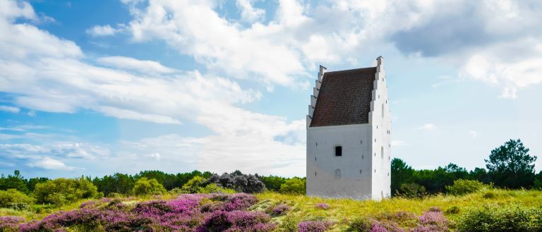 sand-covered-church-skagen-north-jutland-denmark_©Peter Jørgensen